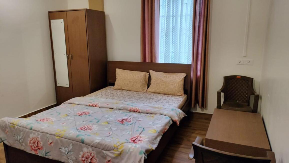 Aroma Inn Шилонг Екстериор снимка