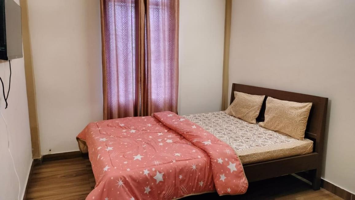 Aroma Inn Шилонг Екстериор снимка