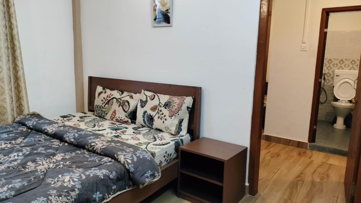 Aroma Inn Шилонг Екстериор снимка
