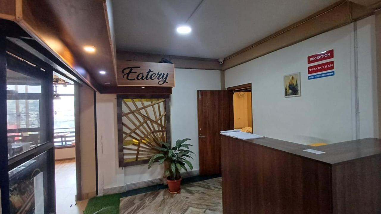 Aroma Inn Шилонг Екстериор снимка