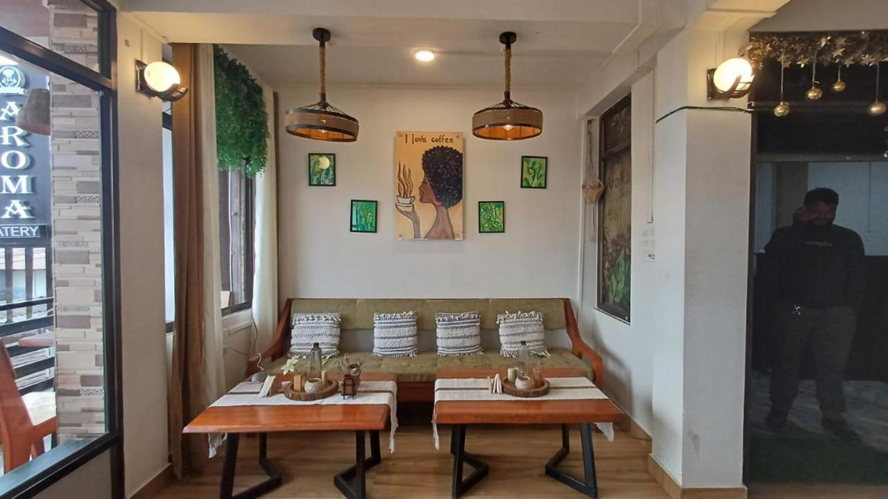 Aroma Inn Шилонг Екстериор снимка
