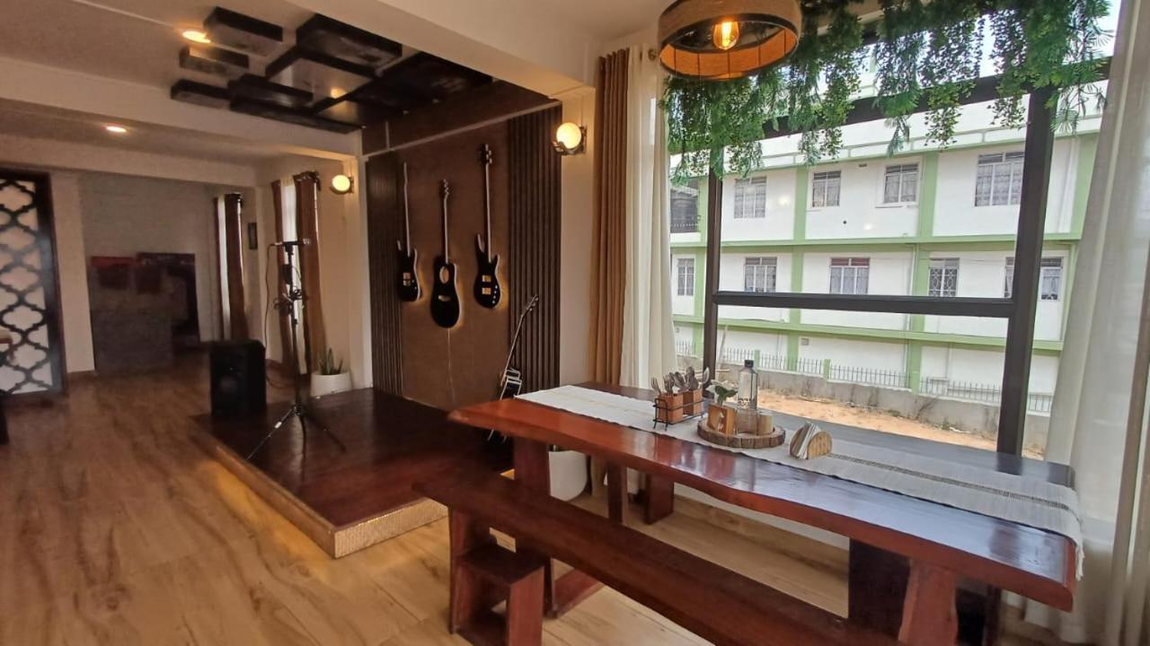Aroma Inn Шилонг Екстериор снимка