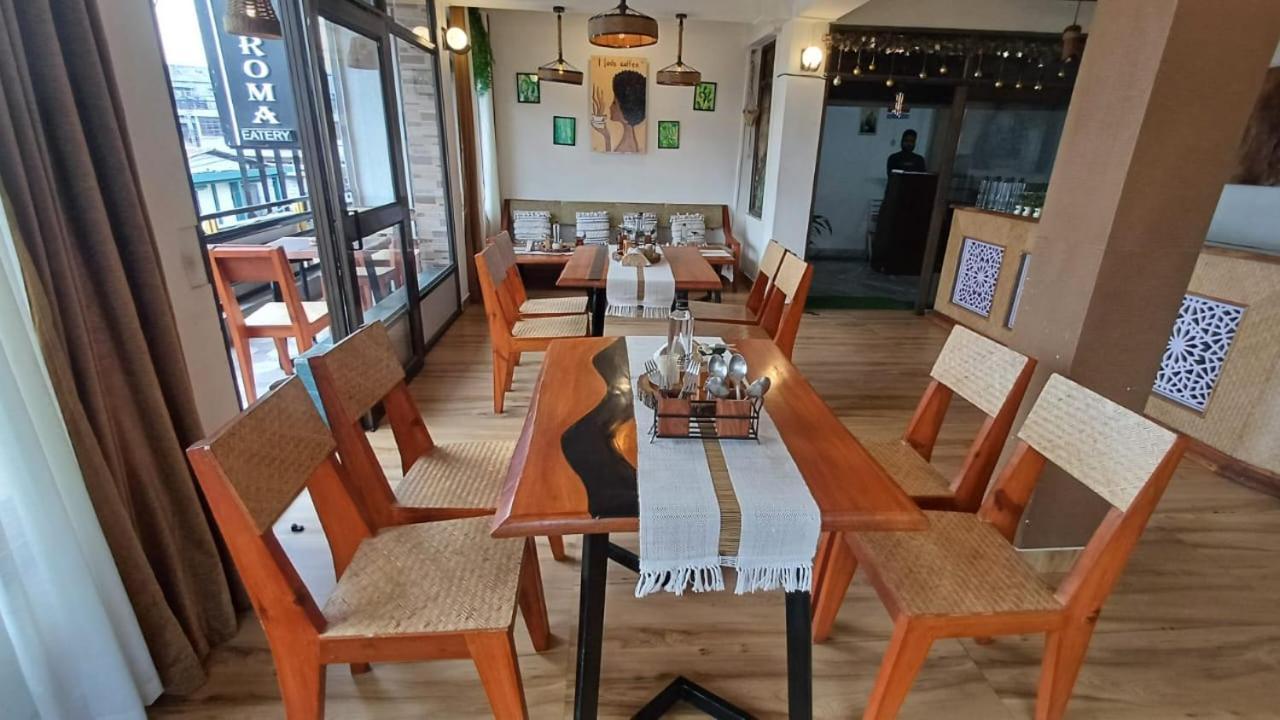Aroma Inn Шилонг Екстериор снимка