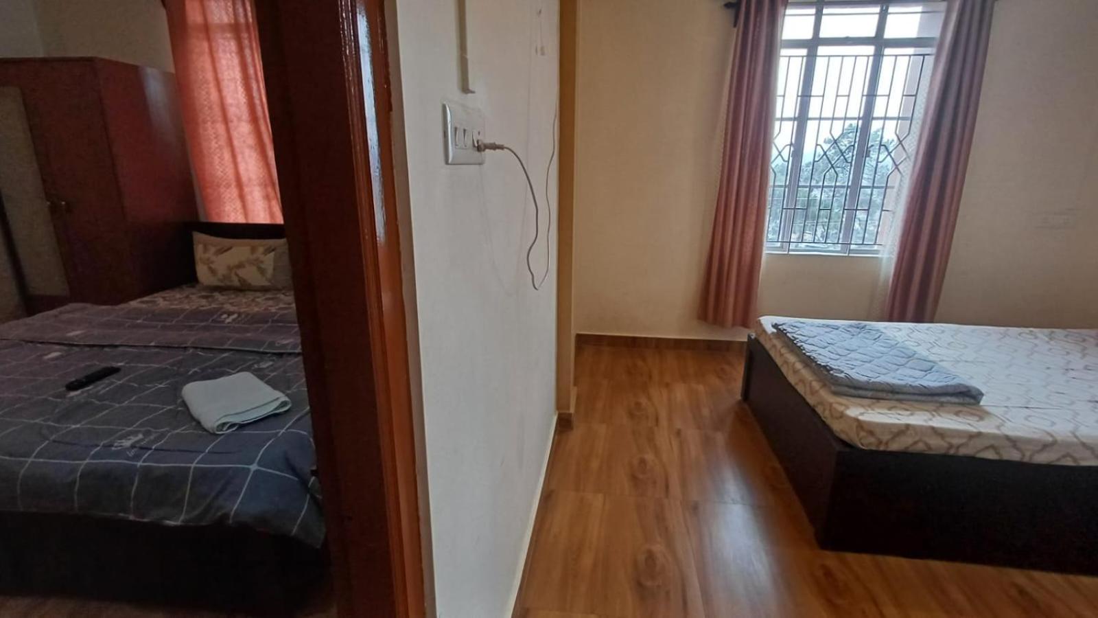 Aroma Inn Шилонг Екстериор снимка